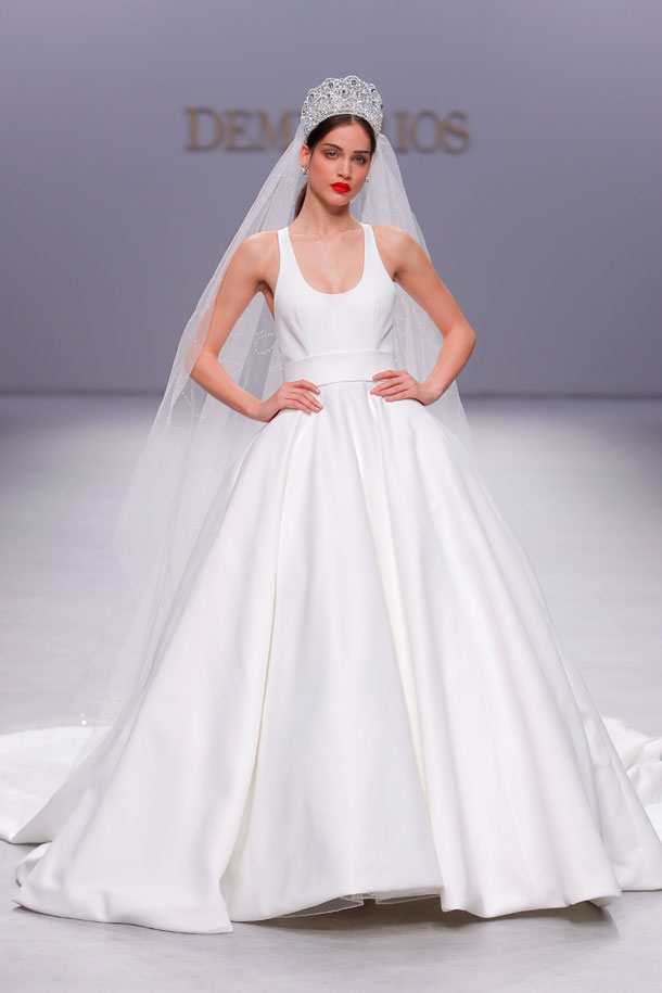 ilovebrides.pt Demetrios Coleção 2020 Vestidos de Noiva